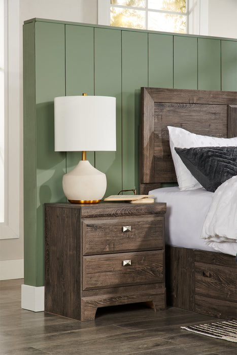 Kort & Co. 25\" Iris Cream and Gold Ceramic Table Lamp