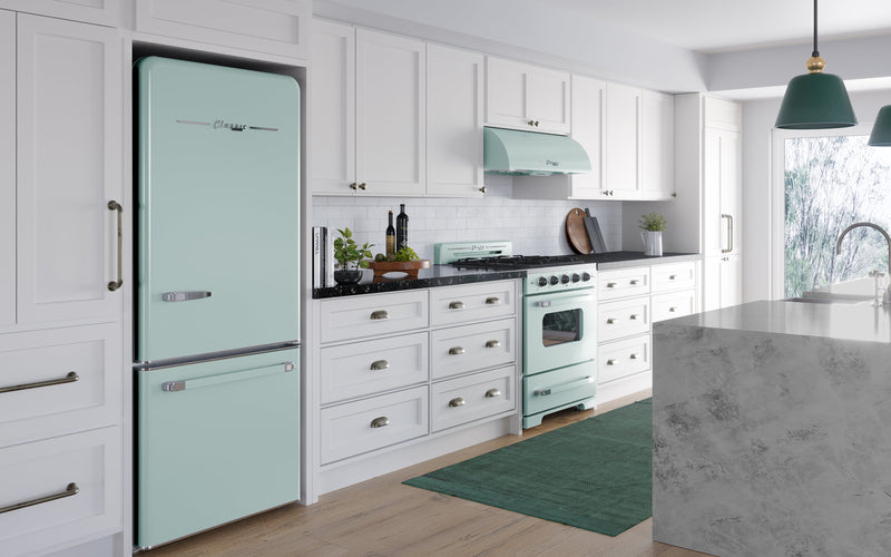 Classic Retro by Unique 18 cu.ft. Frost-Free Bottom Freezer Refrigerator - UGP-510L LG AC