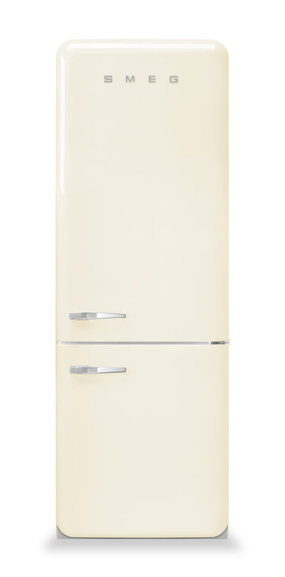 Smeg 18 Cu. Ft. Retro Bottom-Freezer Refrigerator - FAB38URCR|Réfrigérateur Smeg rétro de 18 pi3 à congélateur inférieur - FAB38URCR