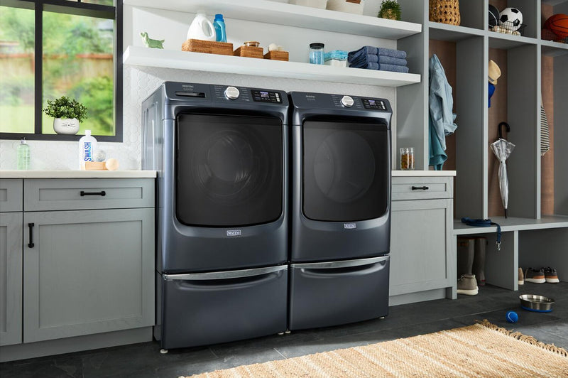 Maytag 5.8 Cu. Ft. Pet Pro Smart Front-Load Washer and 7.4 Cu. Ft. Gas Dryer - Midnight Steel