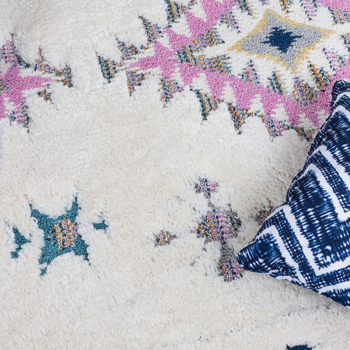 Lola Diamond 3x5 Area Rug