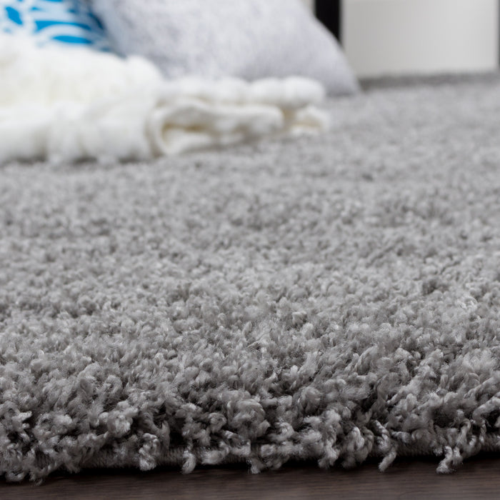 Victoria Light Grey Shag 3 x 5 Area Rug