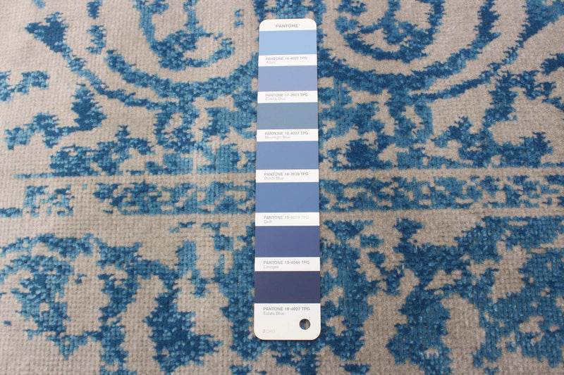 Corinne Blue 6'7\" x 9'6\" Area Rug