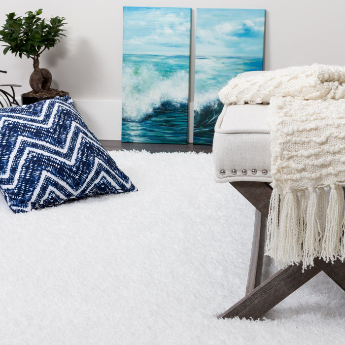 Victoria White Shag 3 x 5 Area Rug