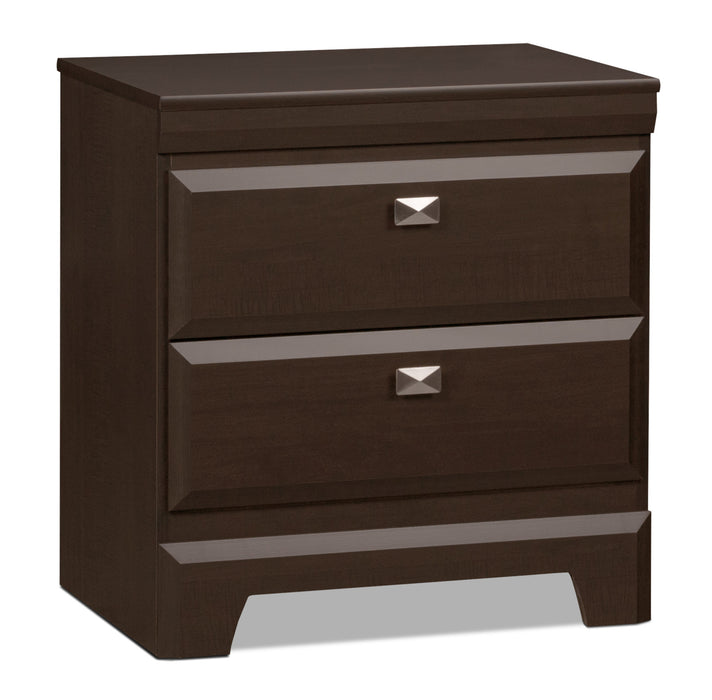 Yorkdale 5-Piece Queen Bedroom Package with Chest and Nightstand