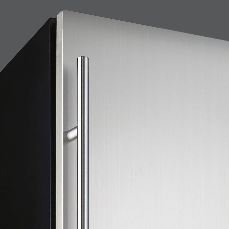 Silhouette Mosel 15" Undercounter Ice Maker DIM32D2BSSPR The Brick