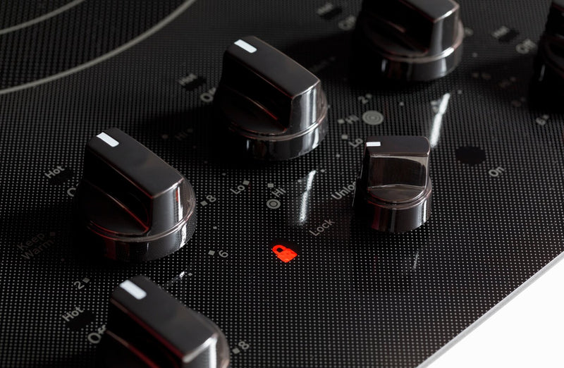 GE 30\" 5-Element Electric Cooktop - Black - JEP5030DTBB