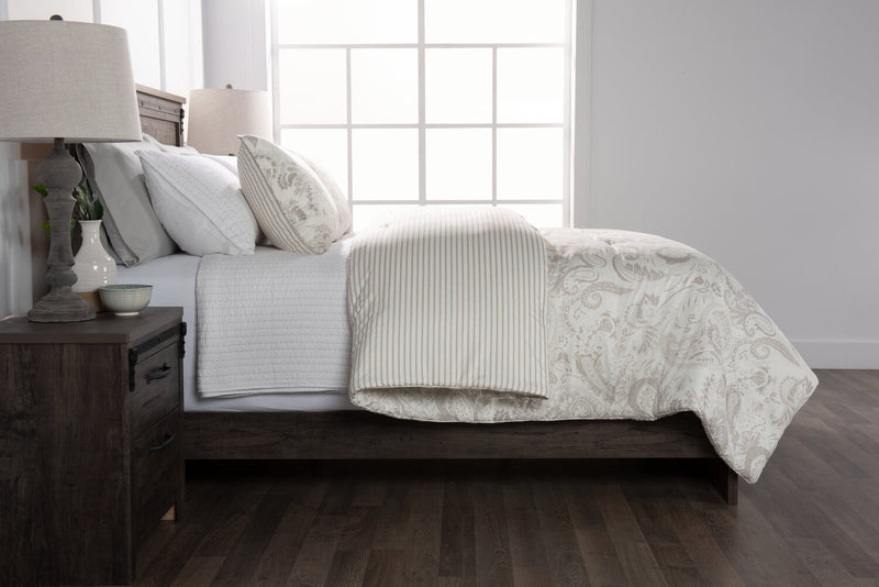 Indie Paisley 3-Piece King Comforter Set