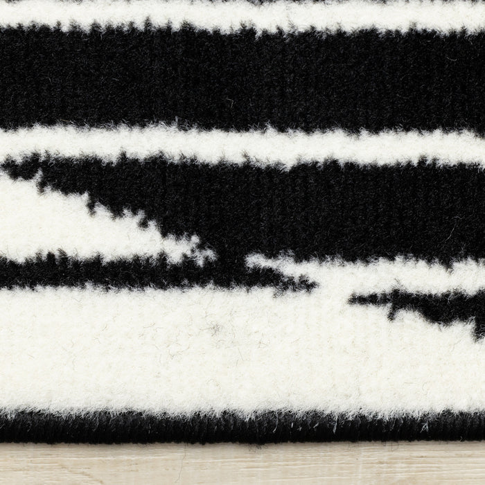 Forte Black White Stripes Contrasting Modern Area Rug - 7'9\" x 10'6\"