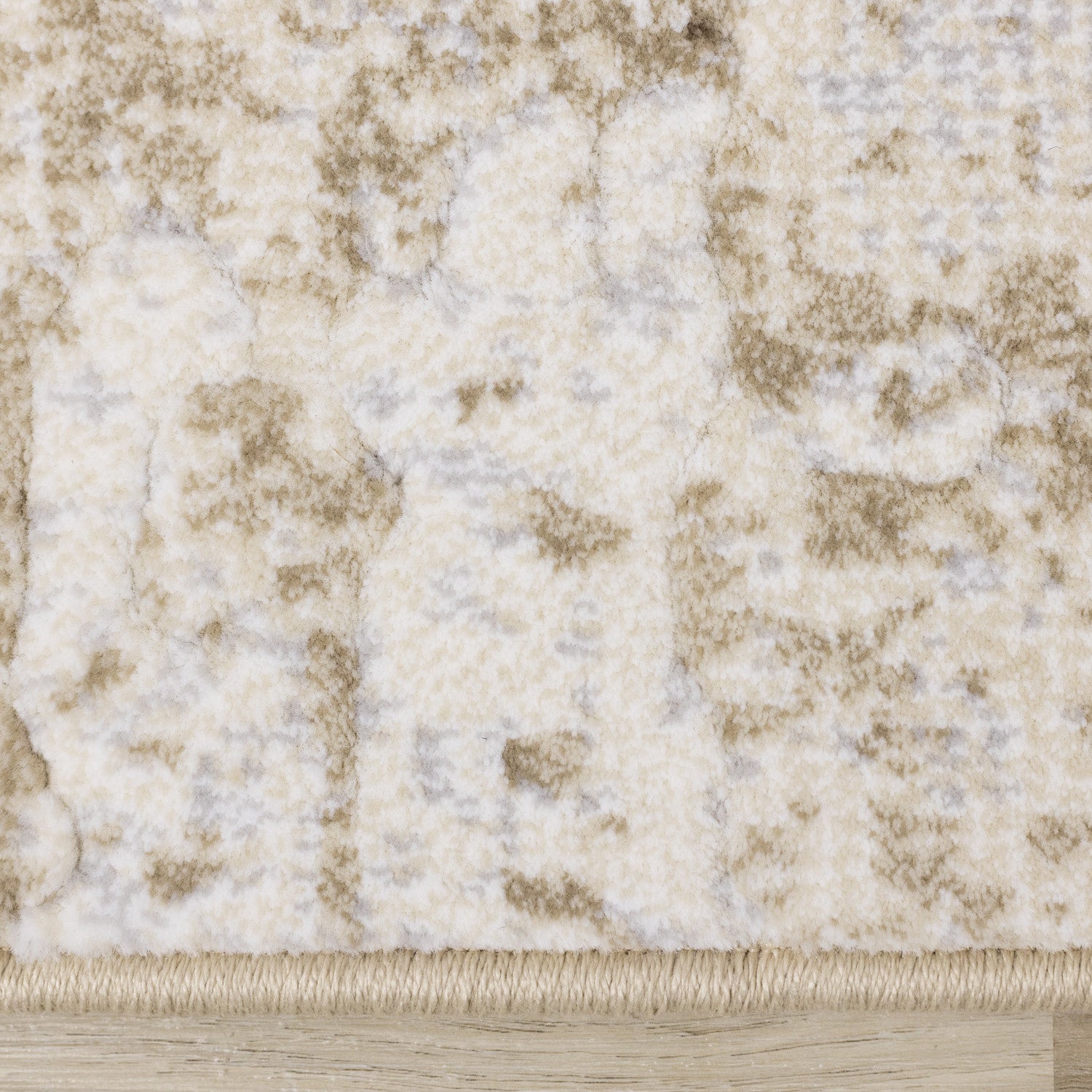 Distressed Cream Rust Rug Isabelle Distressed Cream Area Rug - 5'3