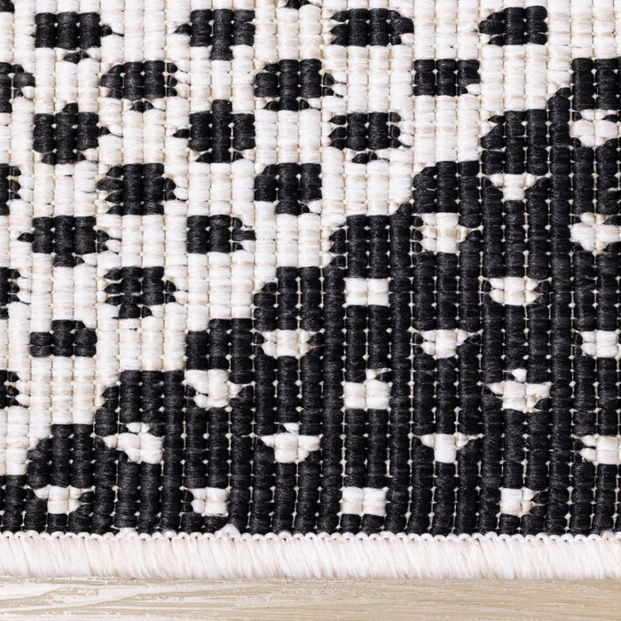 Brooke Two-Sided Chevron Outdoor Area Rug - 7'10\" x 11'2\"