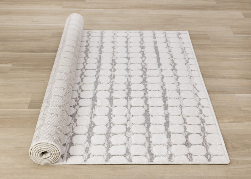 Oslo White Great Pebble Patterned Rug, 6'7\" x 9'6\" Indoor Area Rug