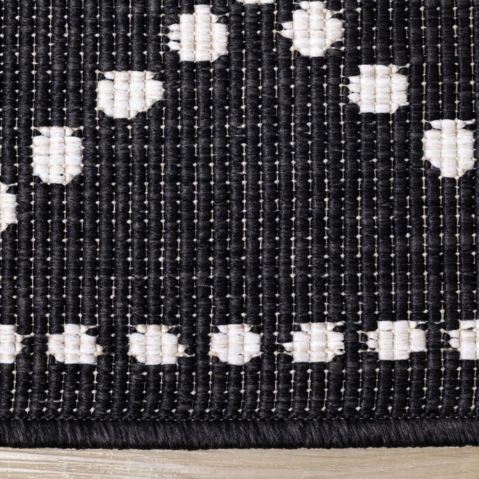 Brooke Reversible Diamonds Indoor/Outdoor Area Rug - 5'3\" x 7'7\"