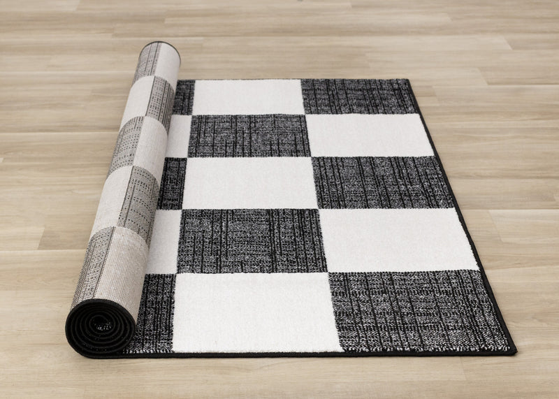 Covington Black White Checkered Pattern Rug, 5'3\" x 7'7\" Indoor Area Rug
