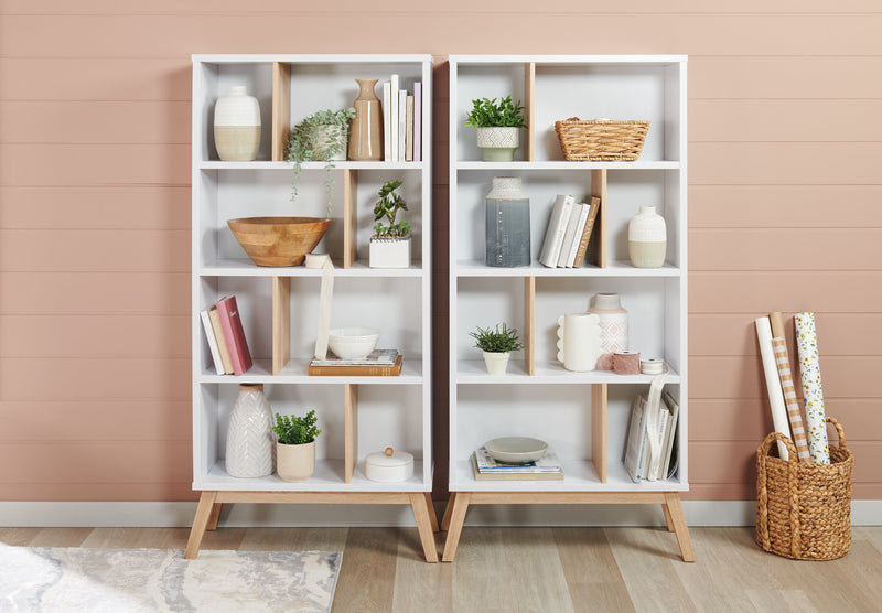 White 7\" Eared Vase