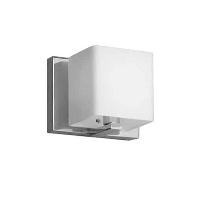 Dainolite Verona 1 Light Vanity Light Polished Chrome Finish Frosted Glass Shade Lamp|Lumière de coiffeuse Verona de Dainolite avec abat-jour en verre givré, fini chromé poli et 1 ampoule