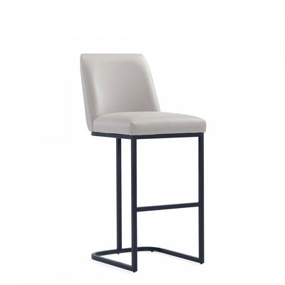 Serena Modern Metal Upholstered Barstool in Light Gray Bar Stool | Tabouret de bar moderne en metal et tissu Serena, gris clair