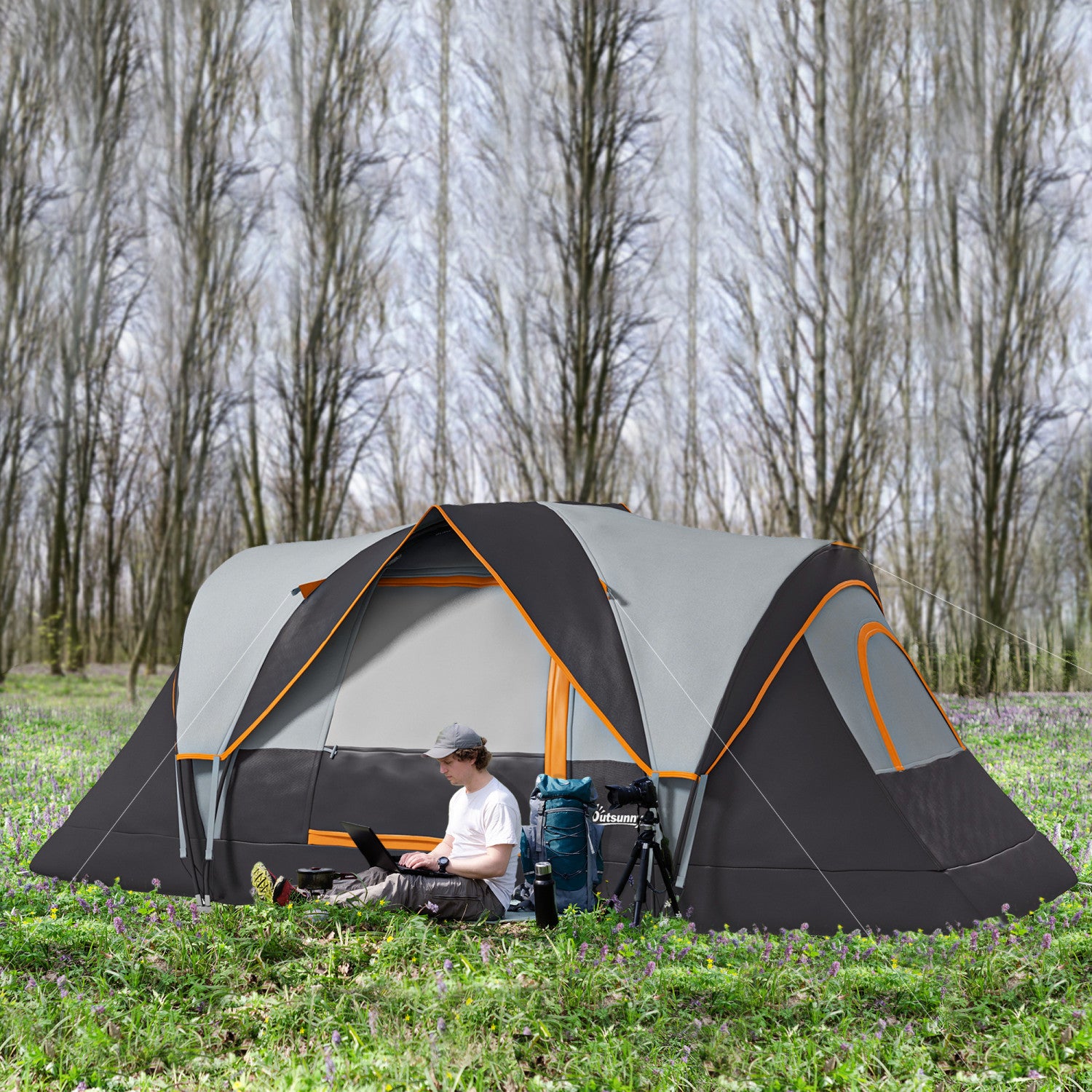 Outsunny 5-6 Person Outdoor Camping Tent, Family Tent W/ Light