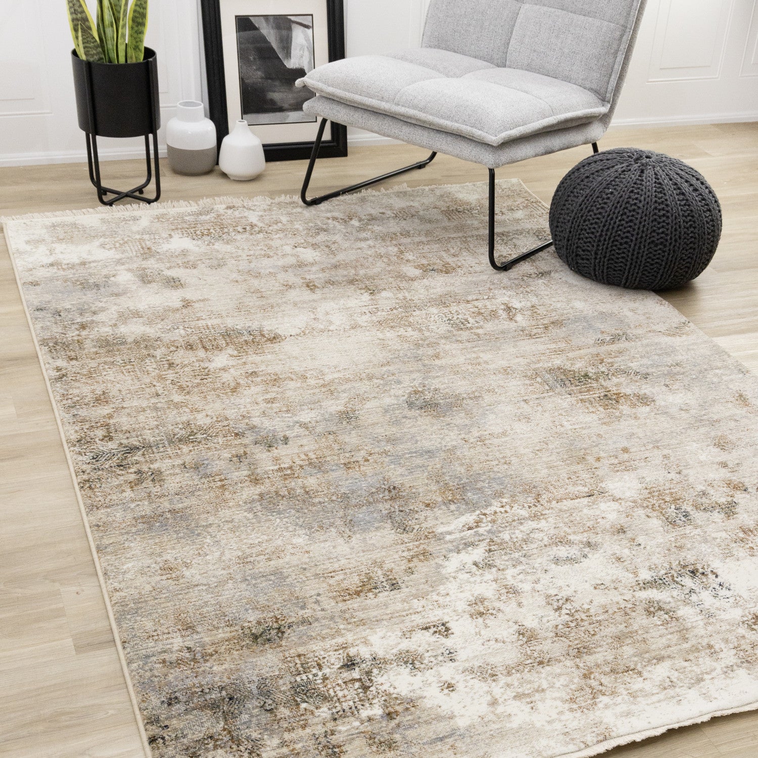 Sydney Beige Grey Cream Distressed Area Rug - 5'3