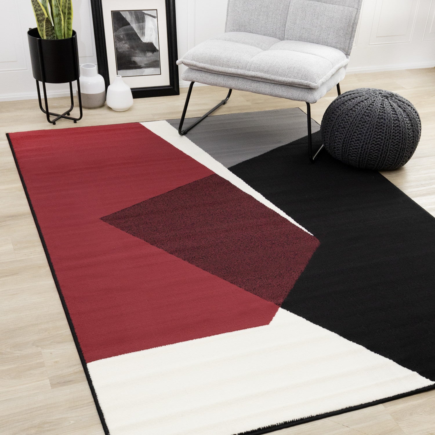 Forte Red Black White Geometric Area Rug - 7'9
