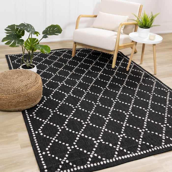 Brooke Reversible Diamonds Indoor/Outdoor Area Rug - 5'3\" x 7'7\"