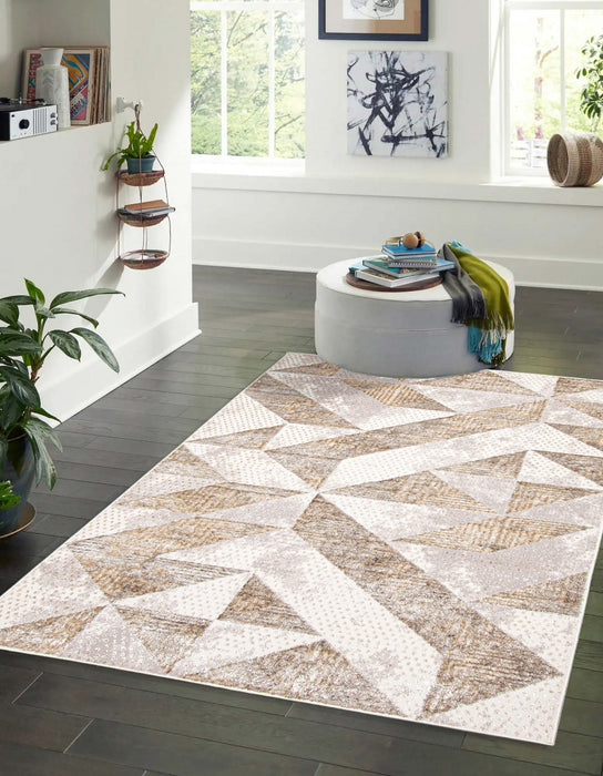 Fabian Ivory Area Rug - 5'0\" x 8'0\"
