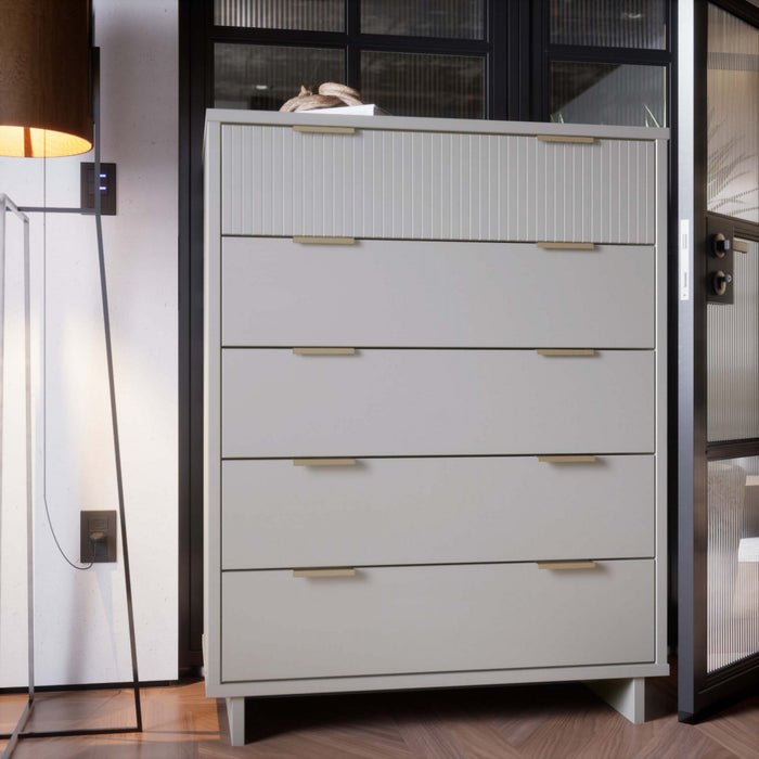 Granville Modern 38\" Chest in Light Gray (5-Drawer)