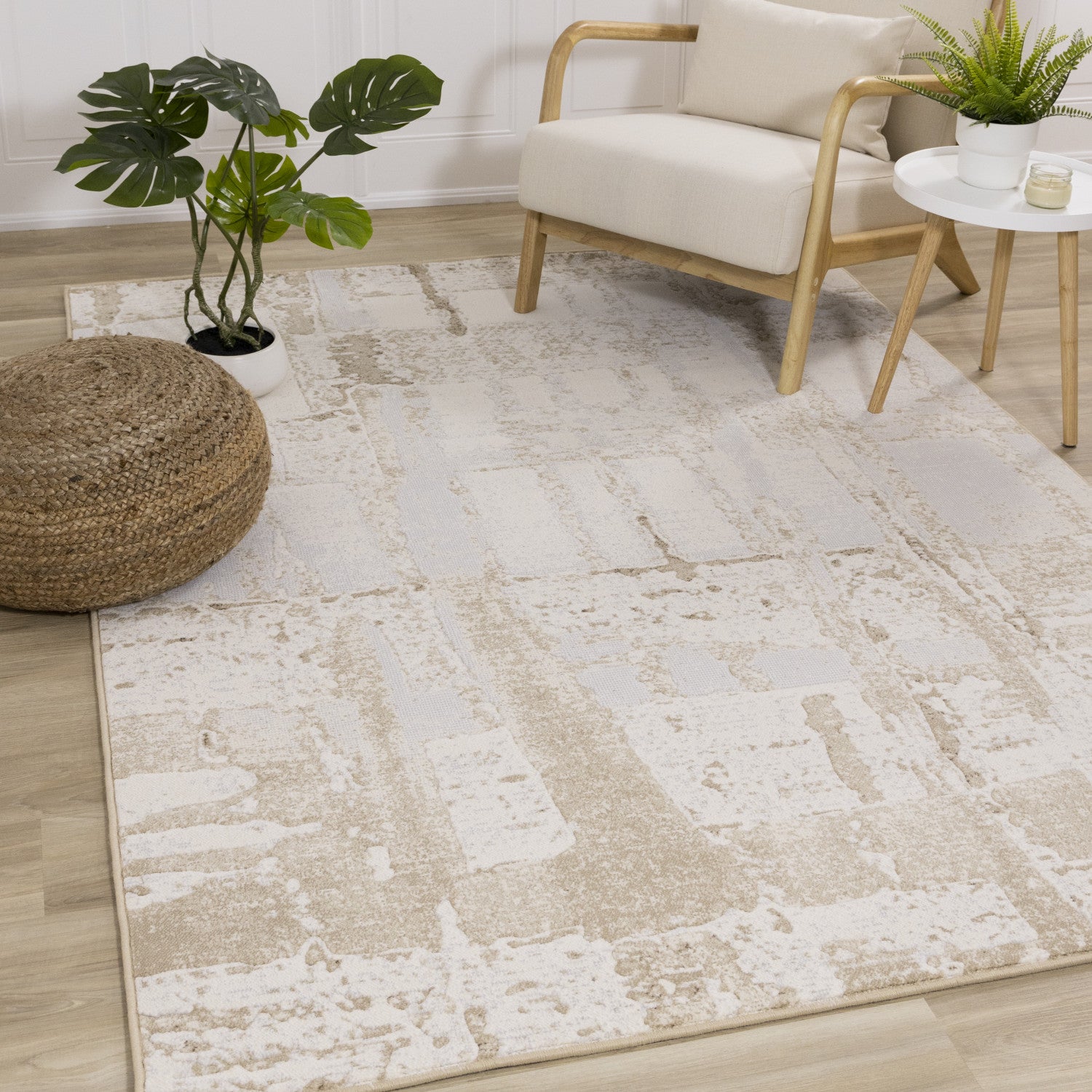 Distressed Cream Rust Rug Isabelle Distressed Cream Area Rug - 5'3