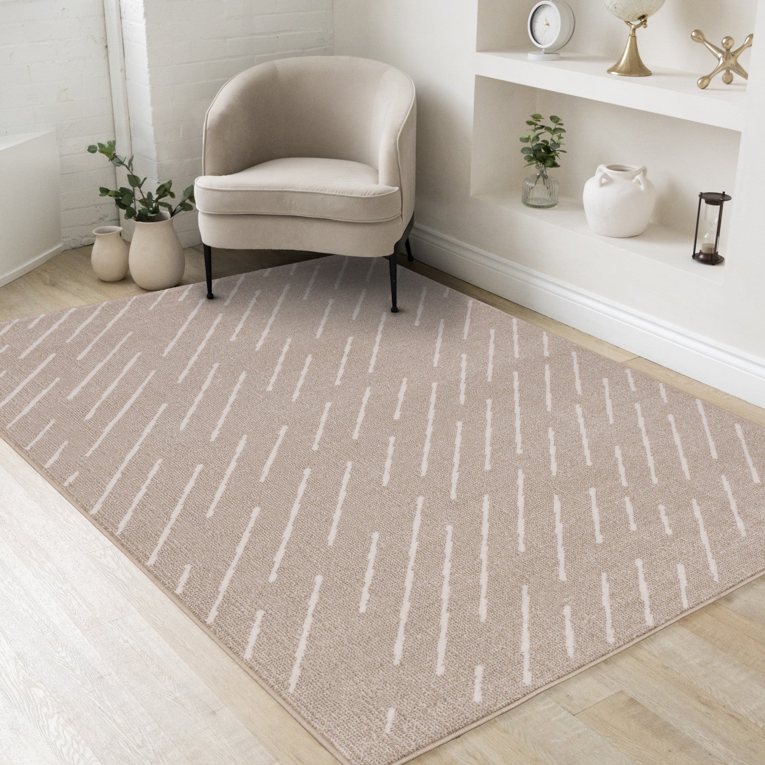 Diagonal Pattern Cream Rug Covington Beige Cream Diagonal Rain Streaks Design Rug, 7'10