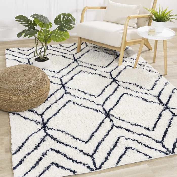 Taylor Diamonds Shag Area Rug - 5'3\" x 7'7\"