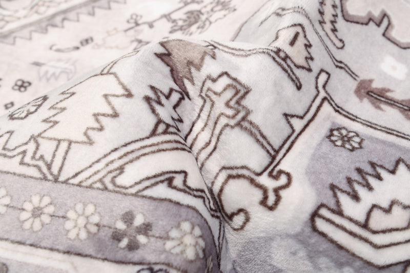 Oriana Traditional Beige Washable Rug 8'0\" x 10'0\" Indoor Area Rug