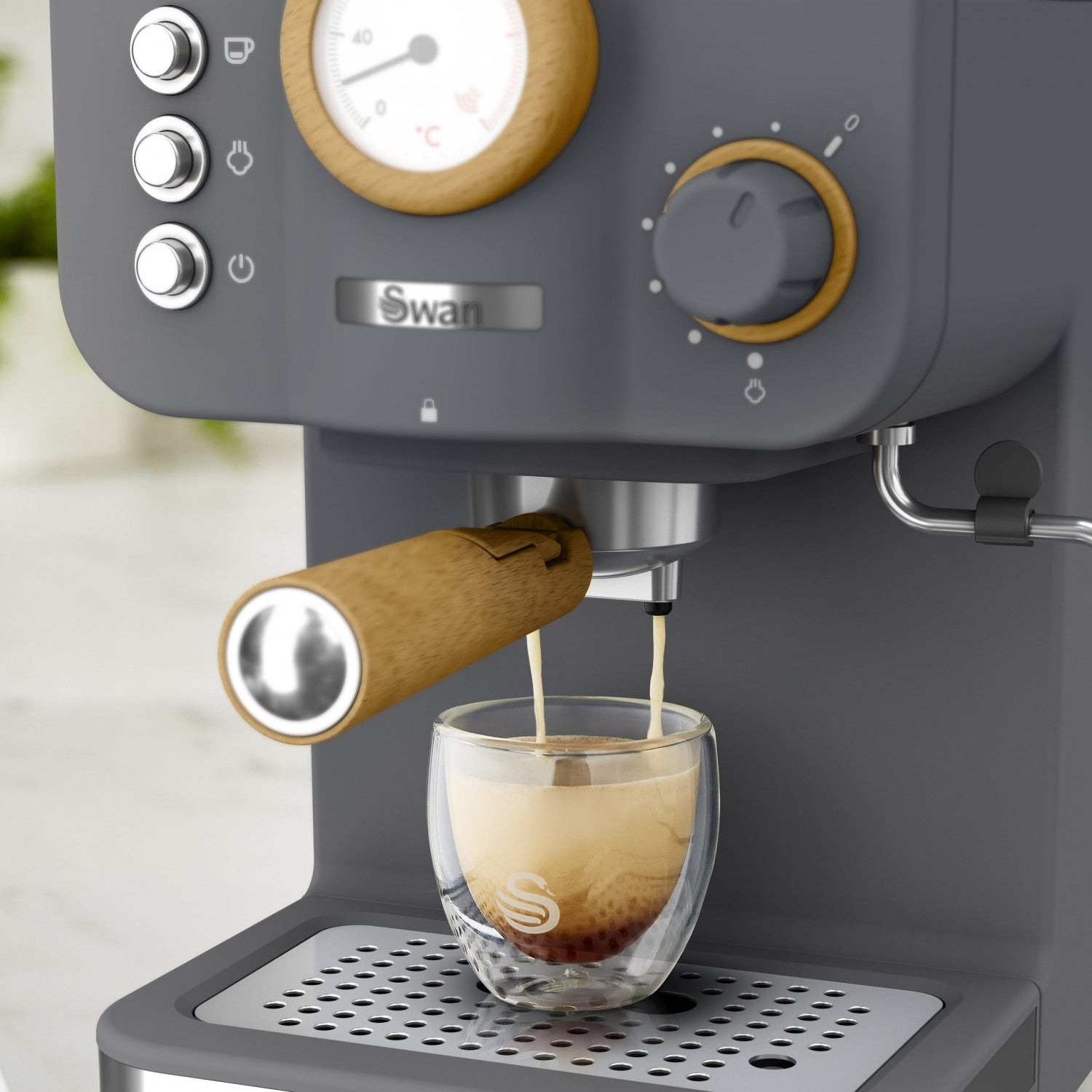 Salton Swan Nordic Pump Espresso Machine - SK22111GRYN - The Brick