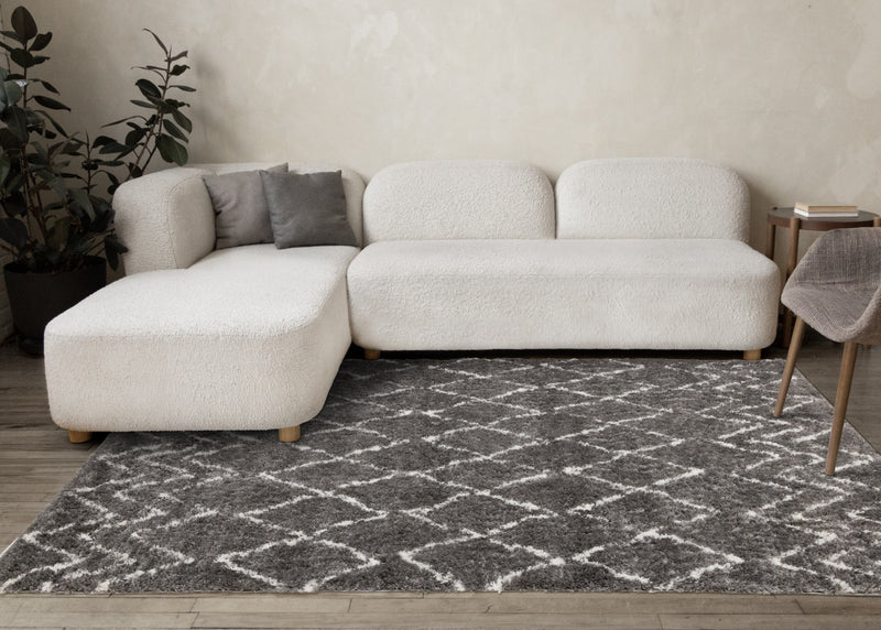 Taylor Grey Cream Rustic Diamond Rug, 7'10\" x 10'6\" Indoor Area Rug