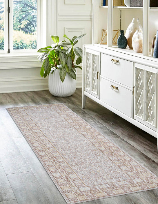 Valeria Traditional 2'7\" x 8'0\" Runner Rug in Grey Indoor Area Rug