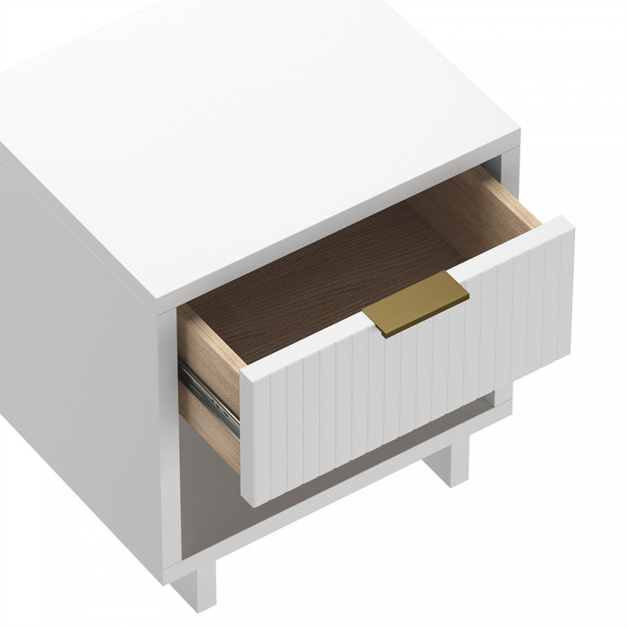 Elara Contemporary 18\" Solid Wood Nightstand in White (1-Drawer)