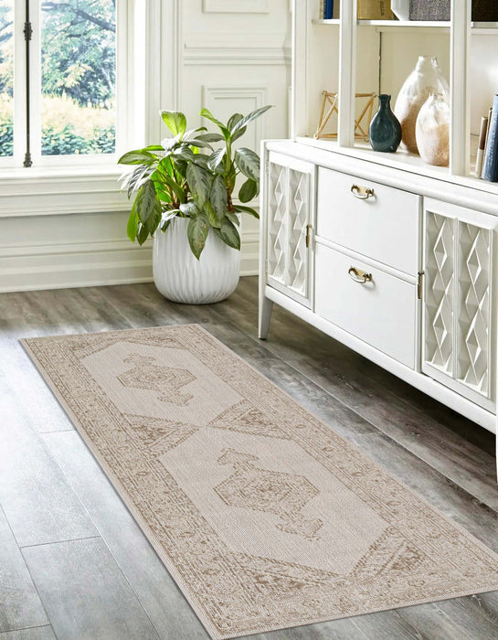 Maude Traditional 2'7\" x 8'0\" Runner Rug in Brown Indoor Area Rug