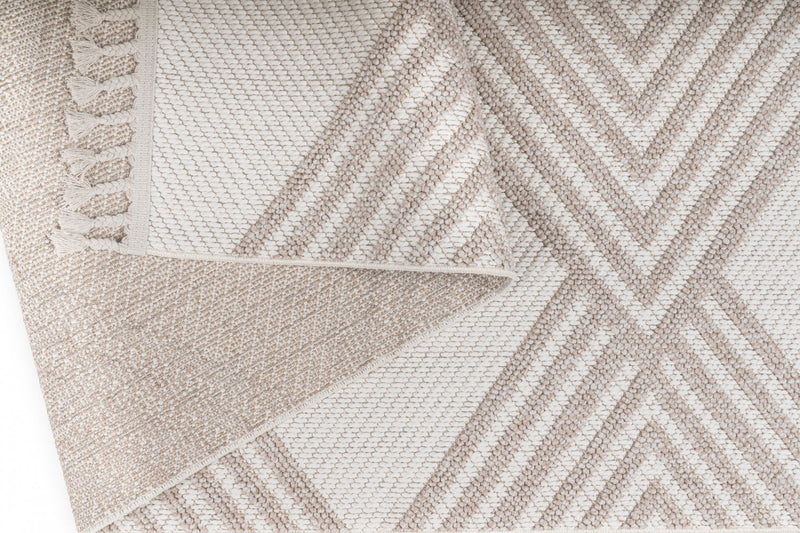 Athena White Indoor/Outdoor Area Rug - 7.6 X 10.6 