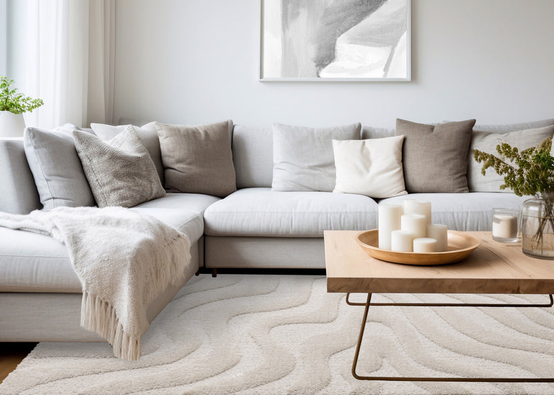 Lincoln Modern Luxurious Plush White Curves Area Rug - 5'3\" x 7'7\"
