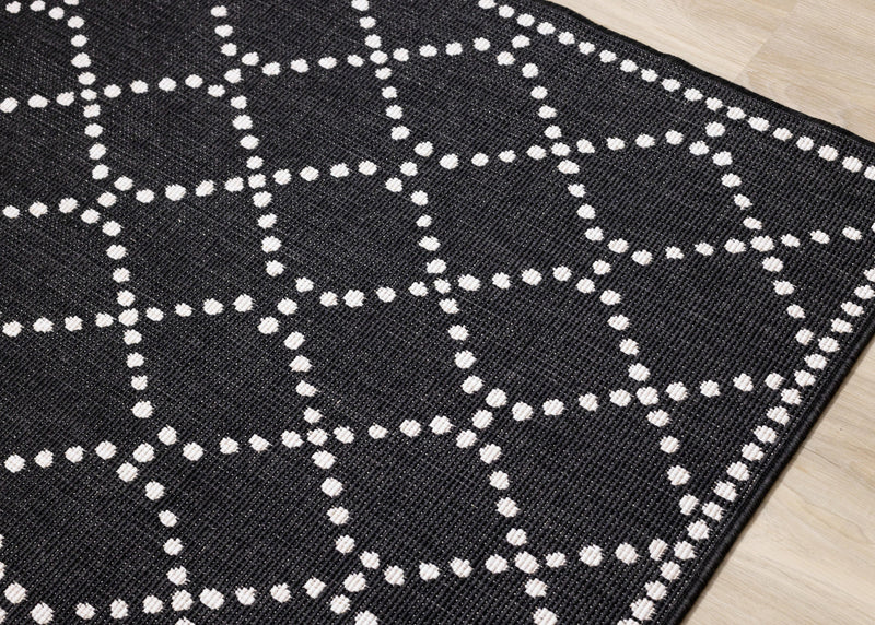 Brooke Reversible Diamonds Indoor/Outdoor Area Rug - 5'3\" x 7'7\"