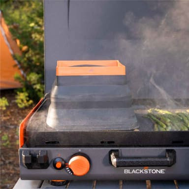 Blackstone Collapsible Silicone Basting Dome - 5872 Griddle
