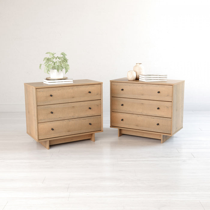 Finnley 3-drawer Nightstand - Natural Oak