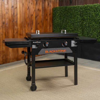 Blackstone 28\" Omnivore Griddle With Hard Cover - 2207CA