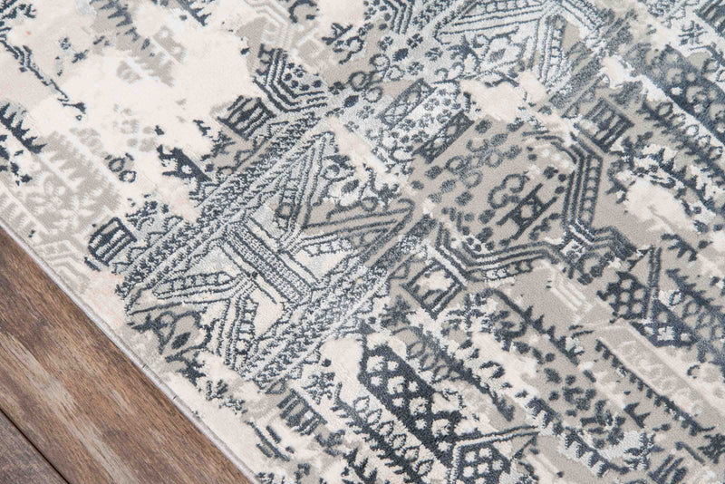Claudia Traditional 2'2\" x 7'7\" Runner Rug in Grey Indoor Area Rug
