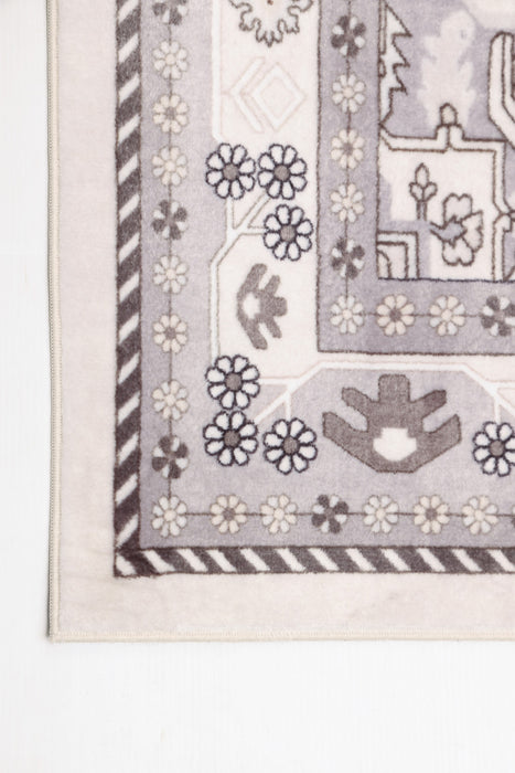 Oriana Traditional Beige Washable Rug 8'0\" x 10'0\" Indoor Area Rug