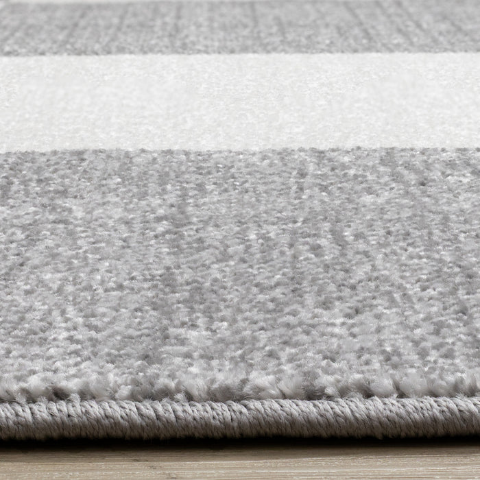 Covington Grey White Checkered Pattern Rug, 7'10\" x 10'6\" Indoor Area Rug