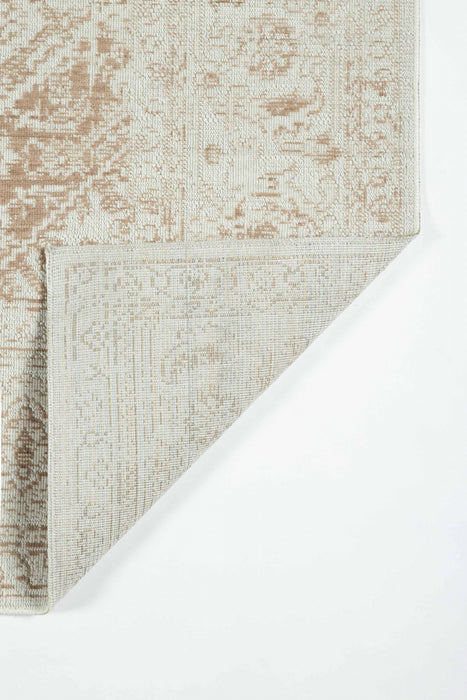 Maude Traditional 7'10\" x 10'6\" Area Rug in Brown Indoor Area Rug