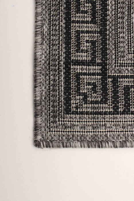 Versach Grey Area Rug - 2'8\" x 8'2\"