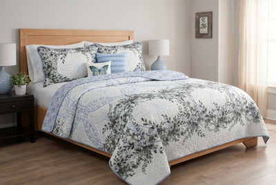 3-Piece Queen Size Reversible Quilt Set | Ensemble de Courtepointe Queen 3 Pieces