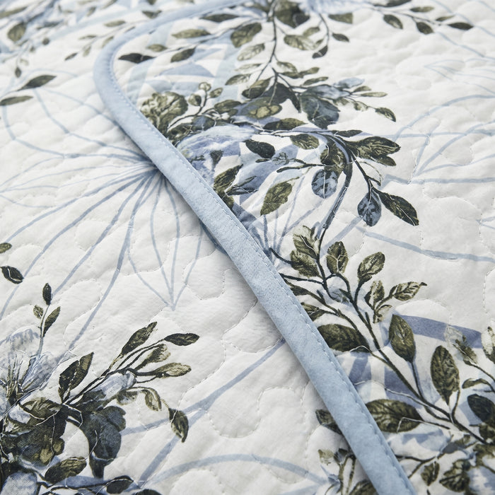 King Size 3-Piece Reversible Quilt Set 
