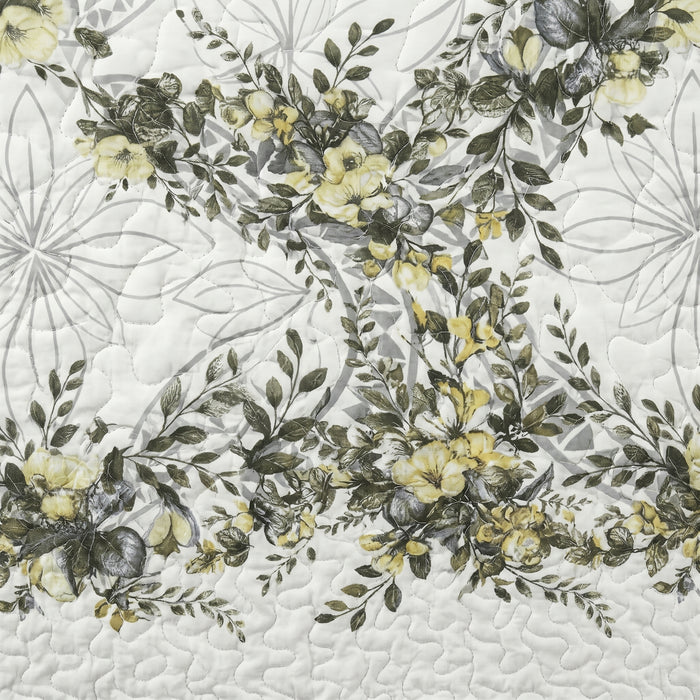 Forever Yellow 3-Piece Reversible Floral Quilt Set King Size